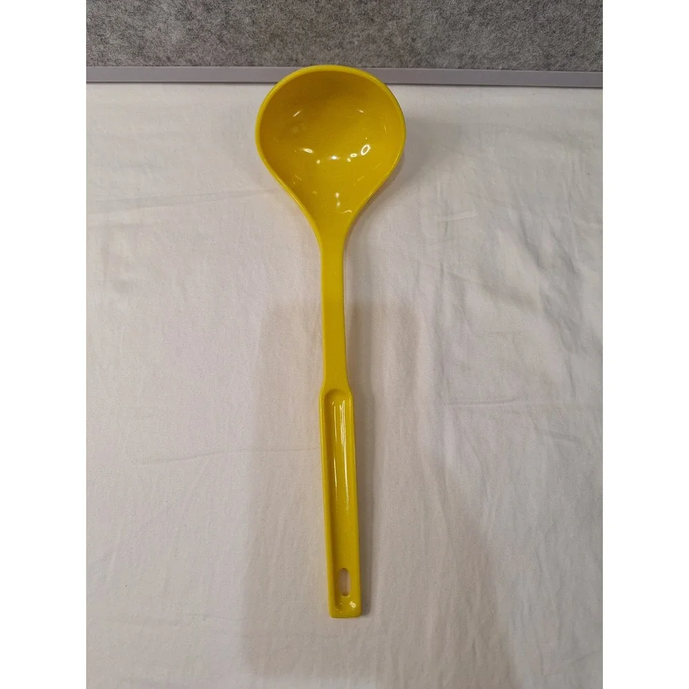 Vintage Lustro-Ware Yellow Plastic Soup Ladle L-86 Retro Utensil 10.5 Inch